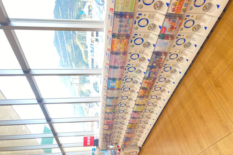 徳島エリア ハローズ津乃峰店様 ガチャ機リフレッシュ交換・増設完了